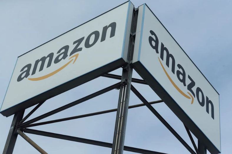 Amazon откроет свой первый розничный магазин одежды в 2022 году