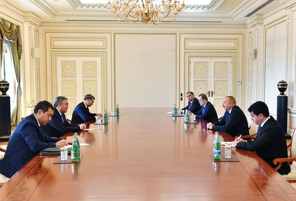Prezident İlham Əliyev Qazaxıstanın Baş nazirinin müavinini qəbul edib (YENİLƏNİB) (VİDEO)