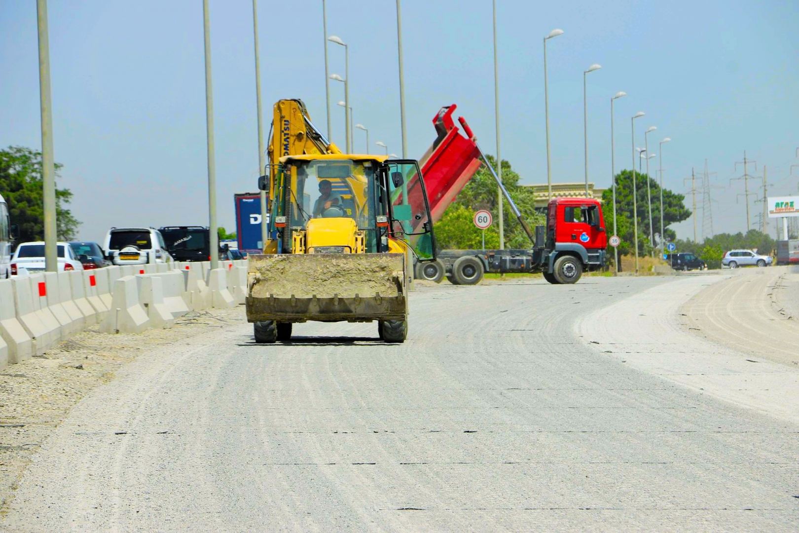 Bakı-Quba yolunun bir hissəsində təmir aparılır (FOTO)