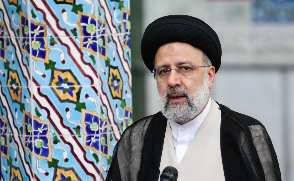 Раиси призвал к укреплению связей Тегеран-Маскат