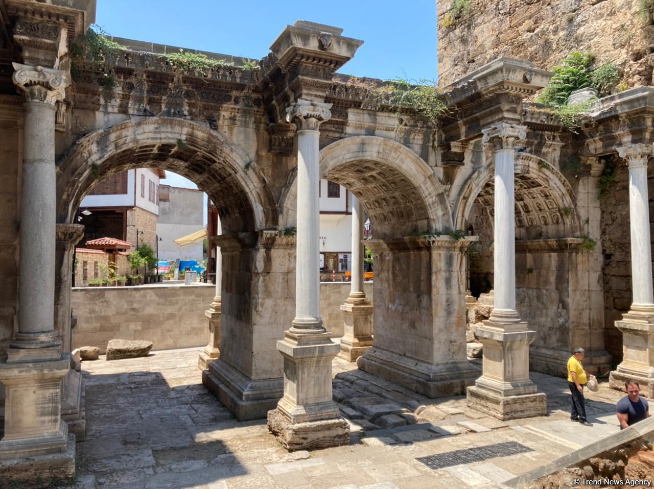 Анталья - одно из самых привлекательных для туристов направлений в Турции (ФОТО)