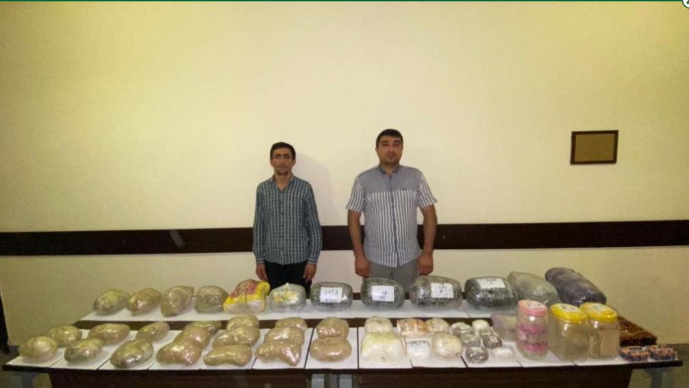 Пресечен ввоз из Ирана в Азербайджан около 70 кг наркотиков (ФОТО)