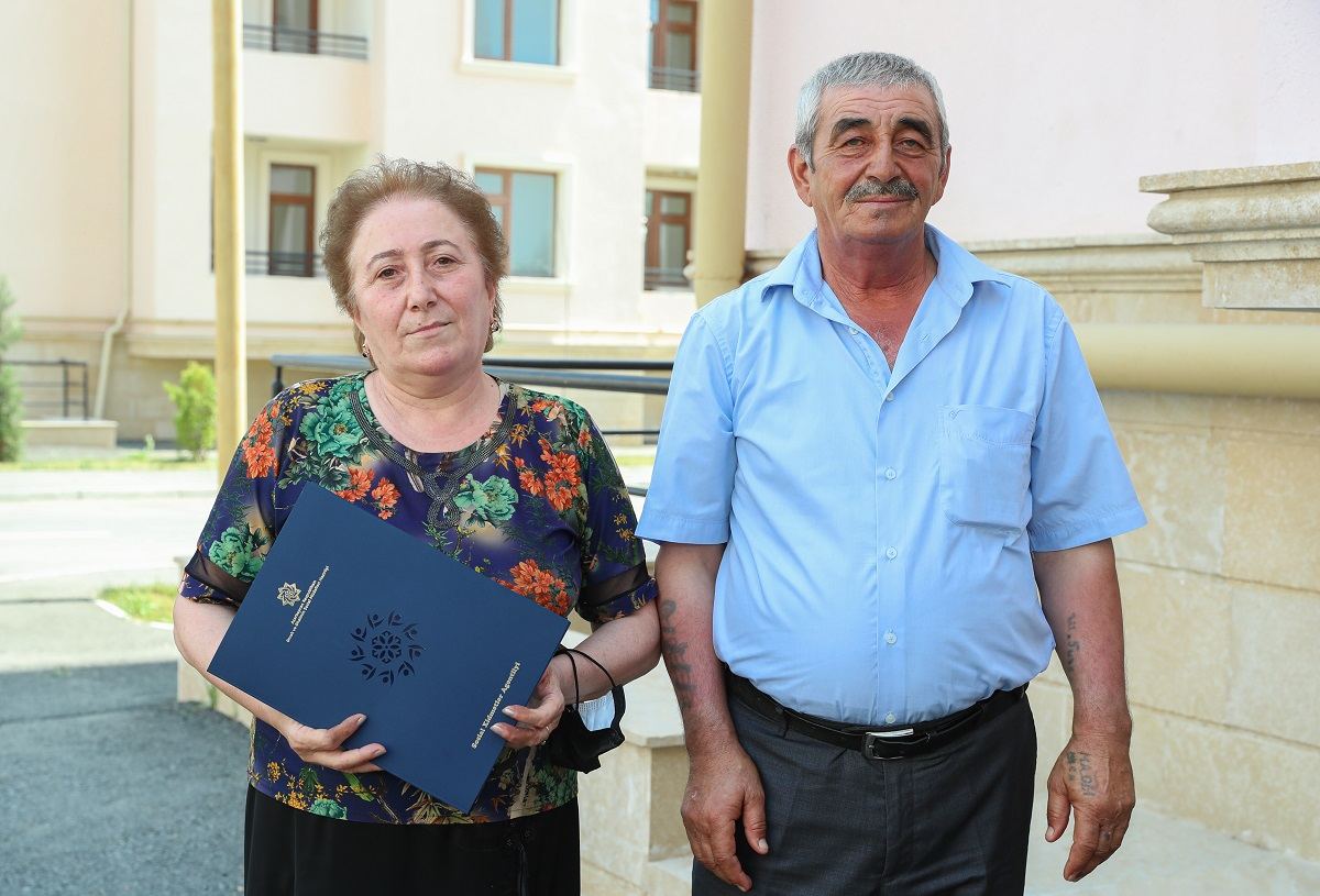 В Азербайджане семьям шехидов и инвалидам Карабахской войны предоставлено еще 30 квартир (ФОТО)