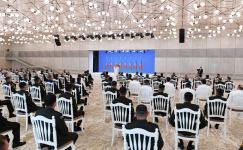 Президент, Верховный главнокомандующий Ильхам Алиев встретился с группой руководителей и личного состава Азербайджанской армии по случаю Дня Вооруженных сил (ФОТО/ВИДЕО)