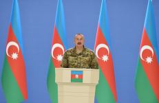 Президент, Верховный главнокомандующий Ильхам Алиев встретился с группой руководителей и личного состава Азербайджанской армии по случаю Дня Вооруженных сил (ФОТО/ВИДЕО)