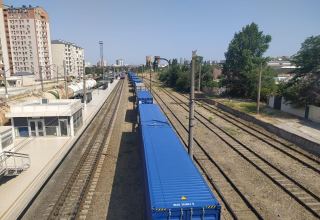 First block train along North-South corridor arrives in Azerbaijan (PHOTO)