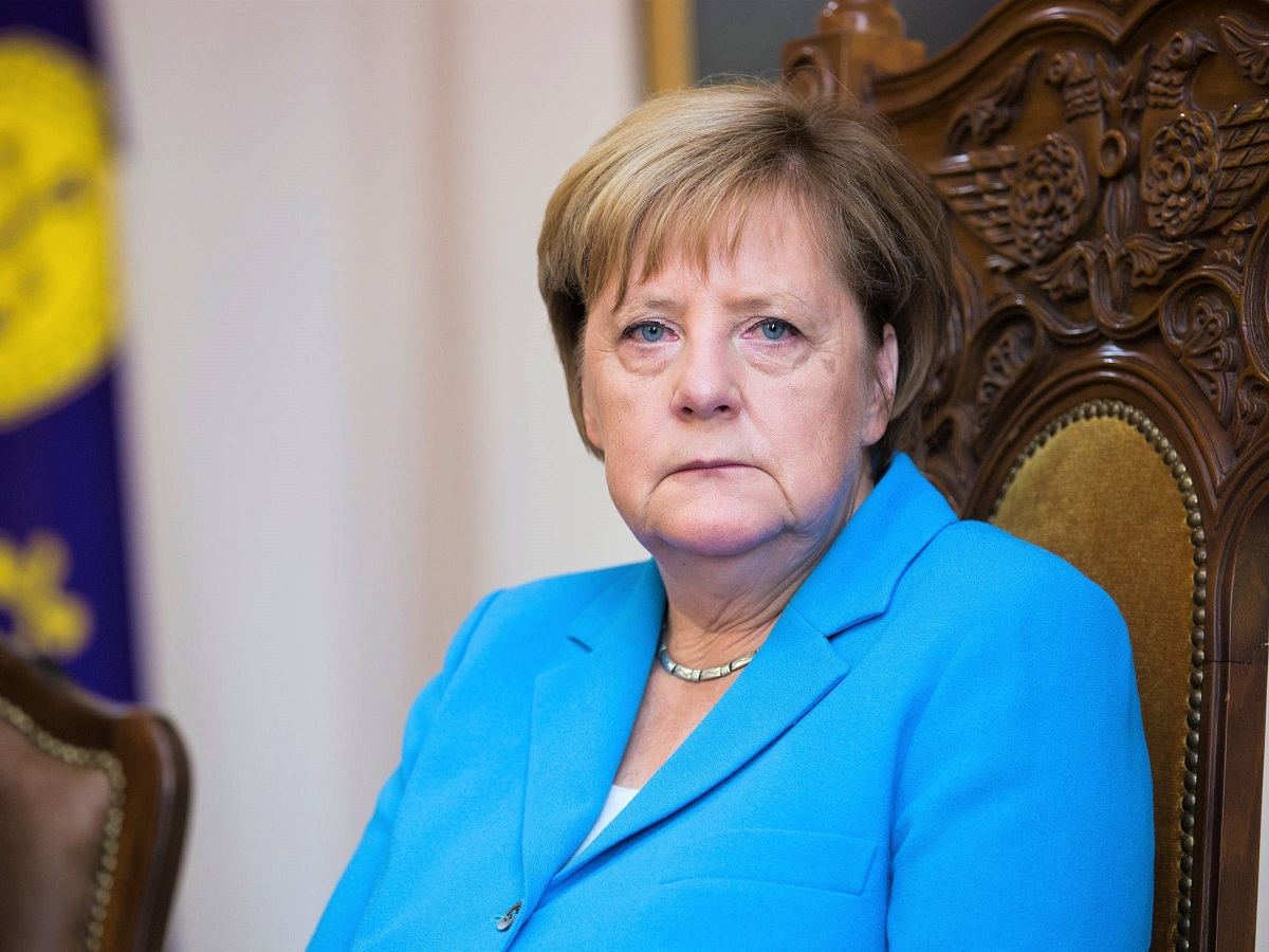 Меркель призвала помнить, что пандемия не закончилась и научиться действовать превентивно