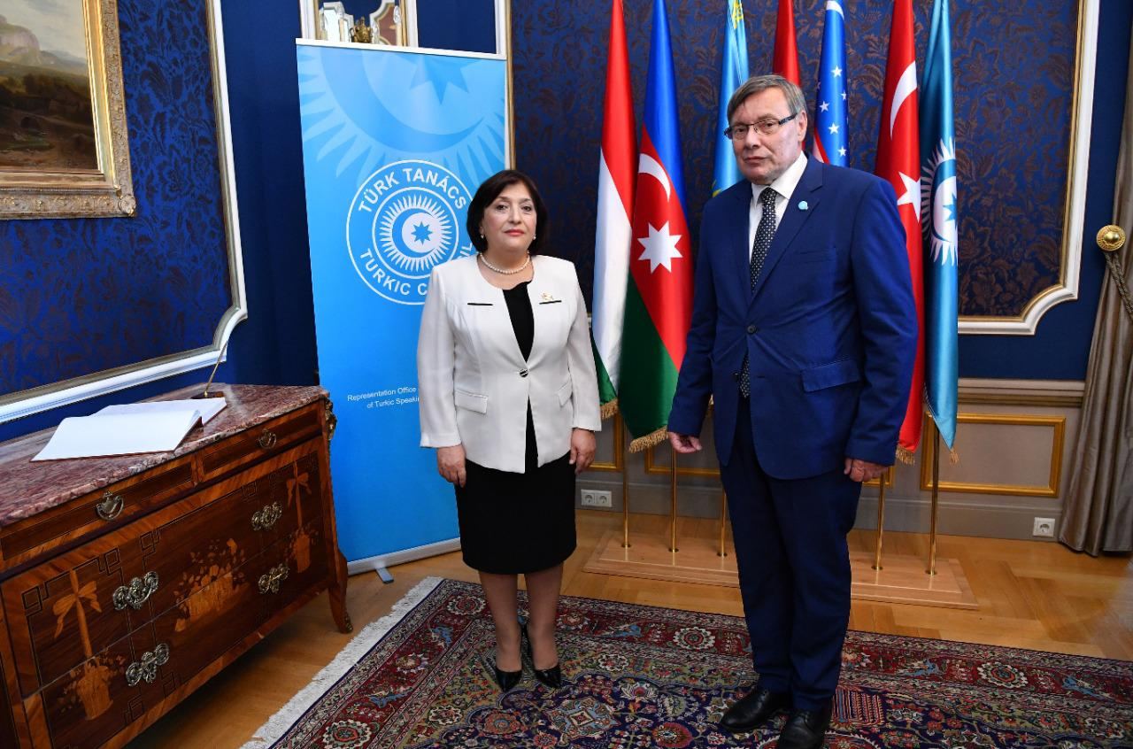 Chair of Azerbaijani parliament speaks at Turkic Council’s Office in Budapest (PHOTO)