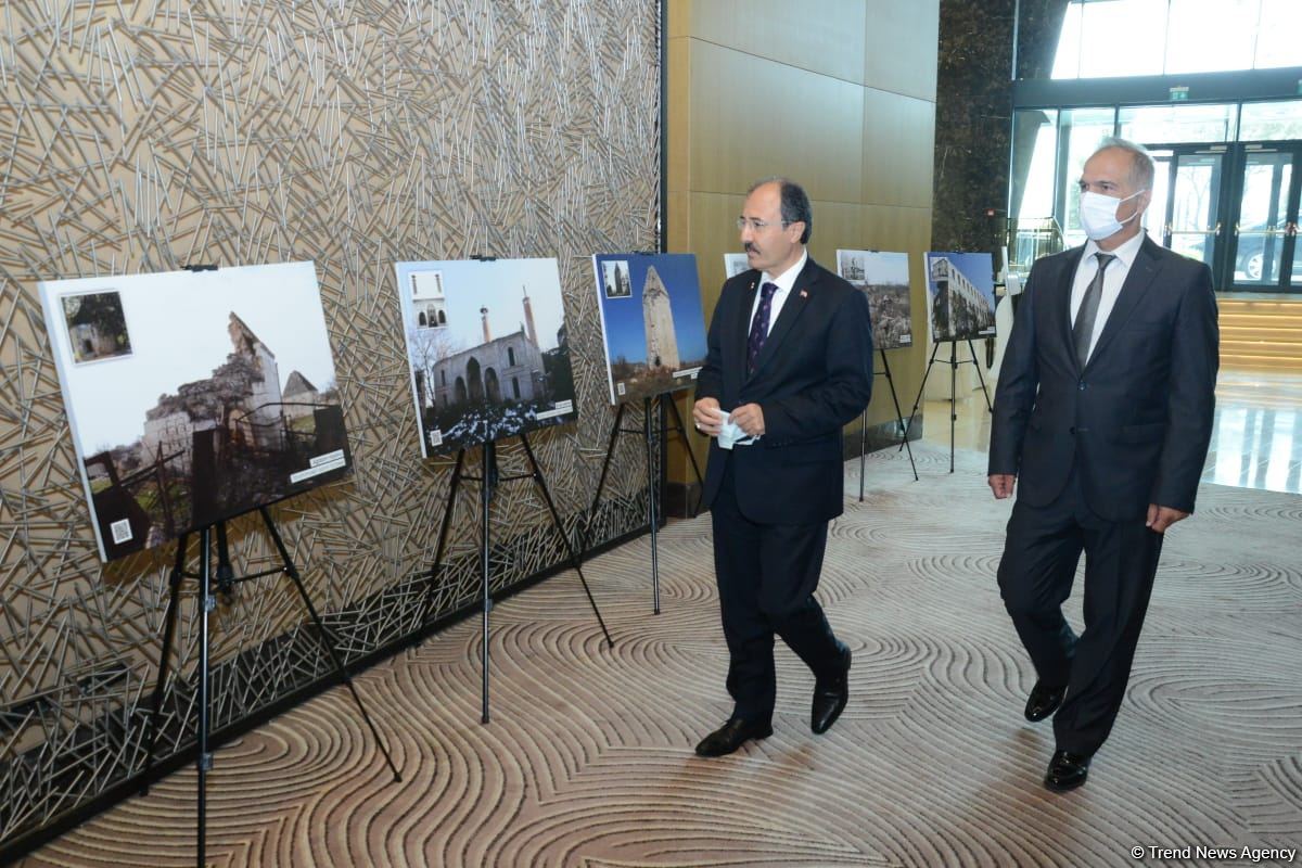 В Баку прошла презентация интернет-ресурса Karabakh.Center (ФОТО/ВИДЕО)