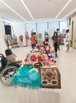 В Баку открылась выставка изделий ручной работы студентов с особенностями развития (ФОТО)