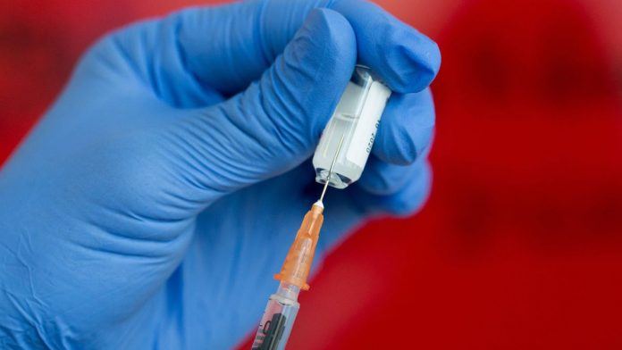 Azərbaycanda koronavirusa qarşı bu vaksinin istifadəsi dayandırıldı