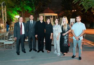 С Земли гуннов в Страну огней - праздничный вечер в Баку (ФОТО)
