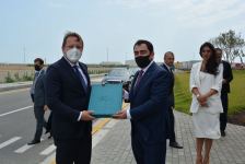 ЕС готов инвестировать в ряд проектов Бакинского порта – еврокомиссар (ФОТО)