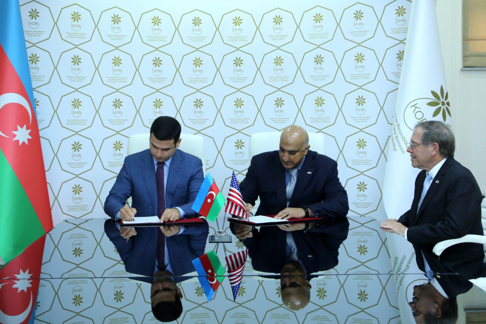 KOBİA və USAID arasında Anlaşma Memorandumu imzalanıb (FOTO) - Gallery Image