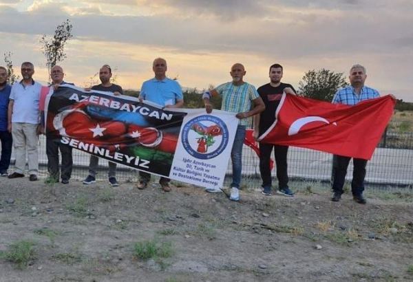 Residents of Turkish Igdir protest against environmental terror from Armenia