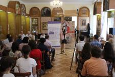В Киеве состоялась торжественная презентация поэмы Низами "Лейла и Меджнун" (ФОТО)