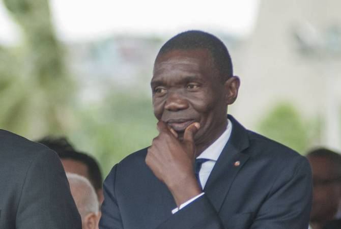 Сенат Гаити отложил инаугурацию временного президента