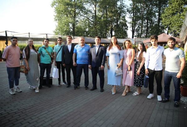 По инициативе председателя АМОР Лейлы Алиевой состоялся Межрегиональный форум этой организации (ФОТО)