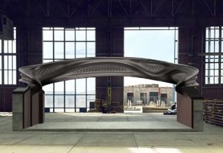 Амстердам установил первый в мире распечатанный на 3D-принтере мост
