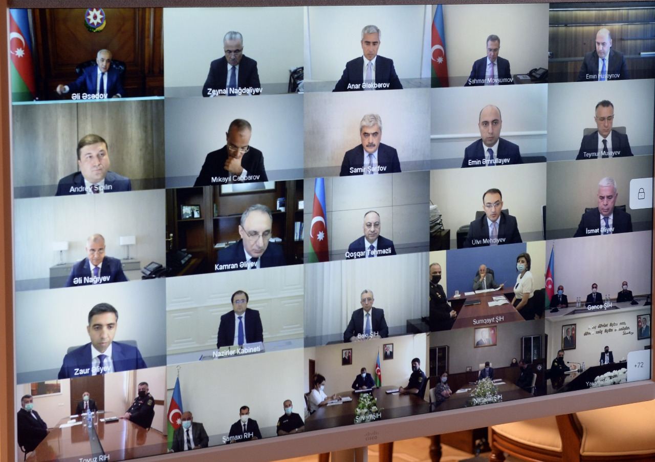 В Азербайджане состоялось совещание Оперштаба в расширенном составе (ФОТО)