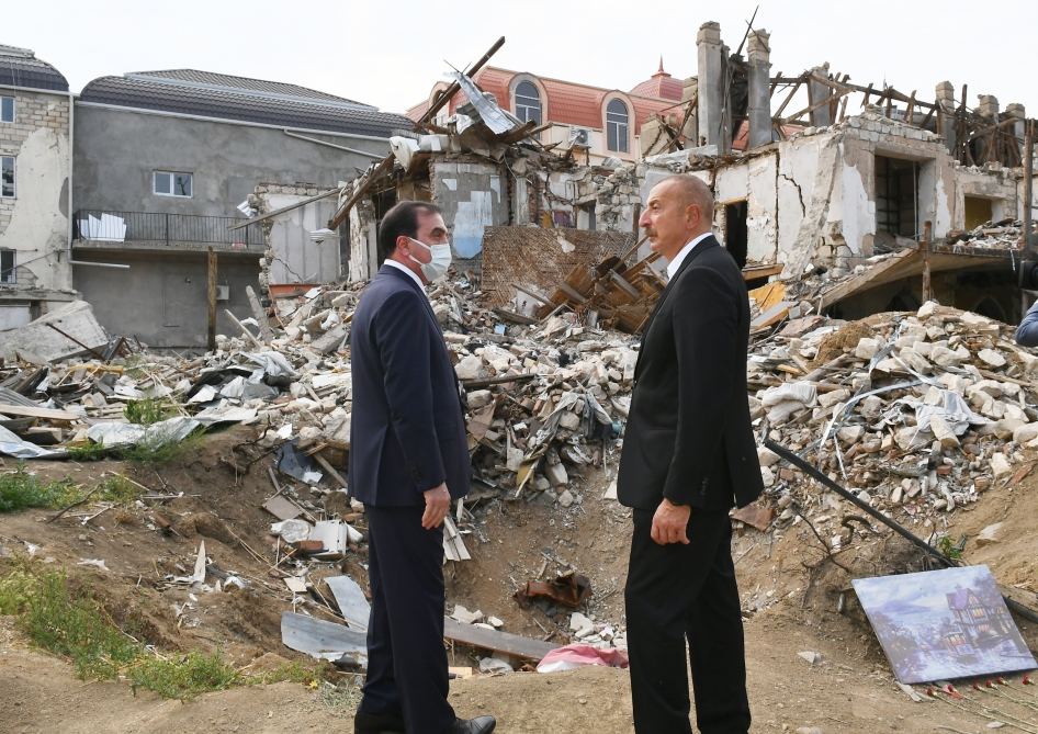 Azerbaijani president views consequences of Armenia's missile attacks in Ganja (PHOTO)