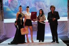 В Баку прошла церемония награждения независимой национальной премией "Mətbuatın dostu" (ФОТО)
