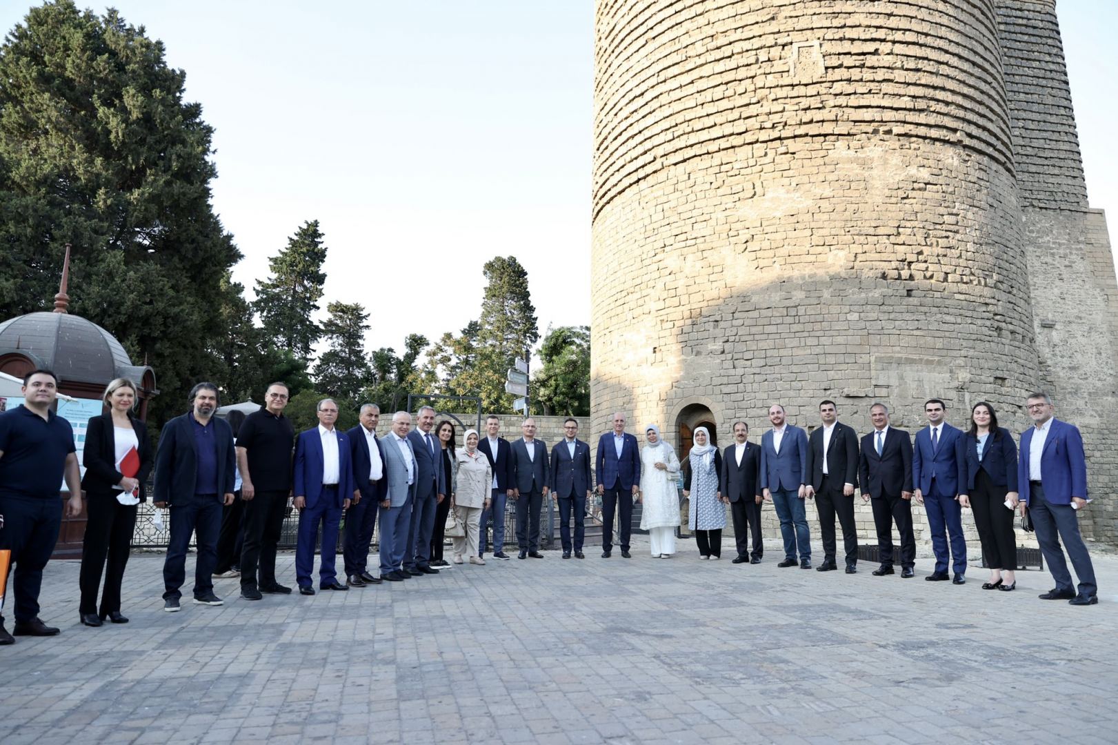 Делегация правящей партии Турции находится с визитом в Азербайджане (ФОТО)
