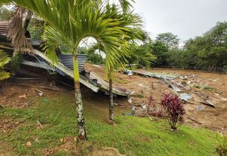 Severe floods hammer Costa Rica, two dead
