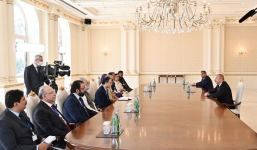 Azerbaijani president receives delegation led by chairman of National Assembly of Pakistan (PHOTO)