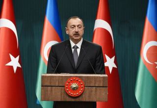 Azerbaycan Cumhurbaşkanı Aliyev: Kardeş Türkiye'deki yangınlar bizi derinden üzdü