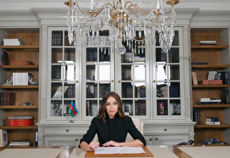 First VP Mehriban Aliyeva shares post on commemoration day of National Leader Heydar Aliyev (PHOTO)