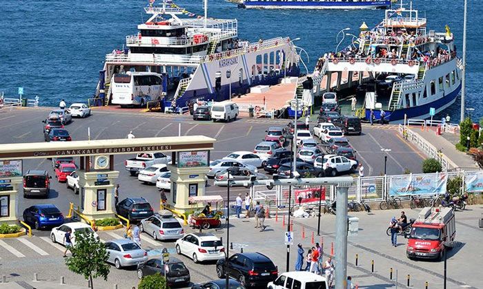 Турецкий порт Чанаккале принял свыше 200 судов