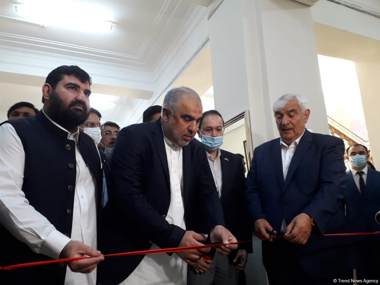 В Азербайджанском университете языков открылся Пакистанский культурный центр (ФОТО)