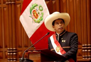 Peru prezidenti parlamentin buraxıldığını elan edib