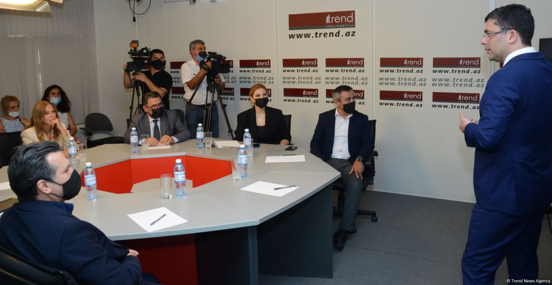 Azerbaijan’s Trend news agency holds discussions on bill "On Media" (PHOTO/VIDEO)