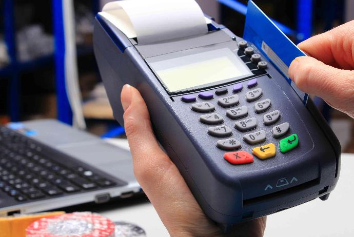 Azerbaijan sees increase in turnover of payment cards