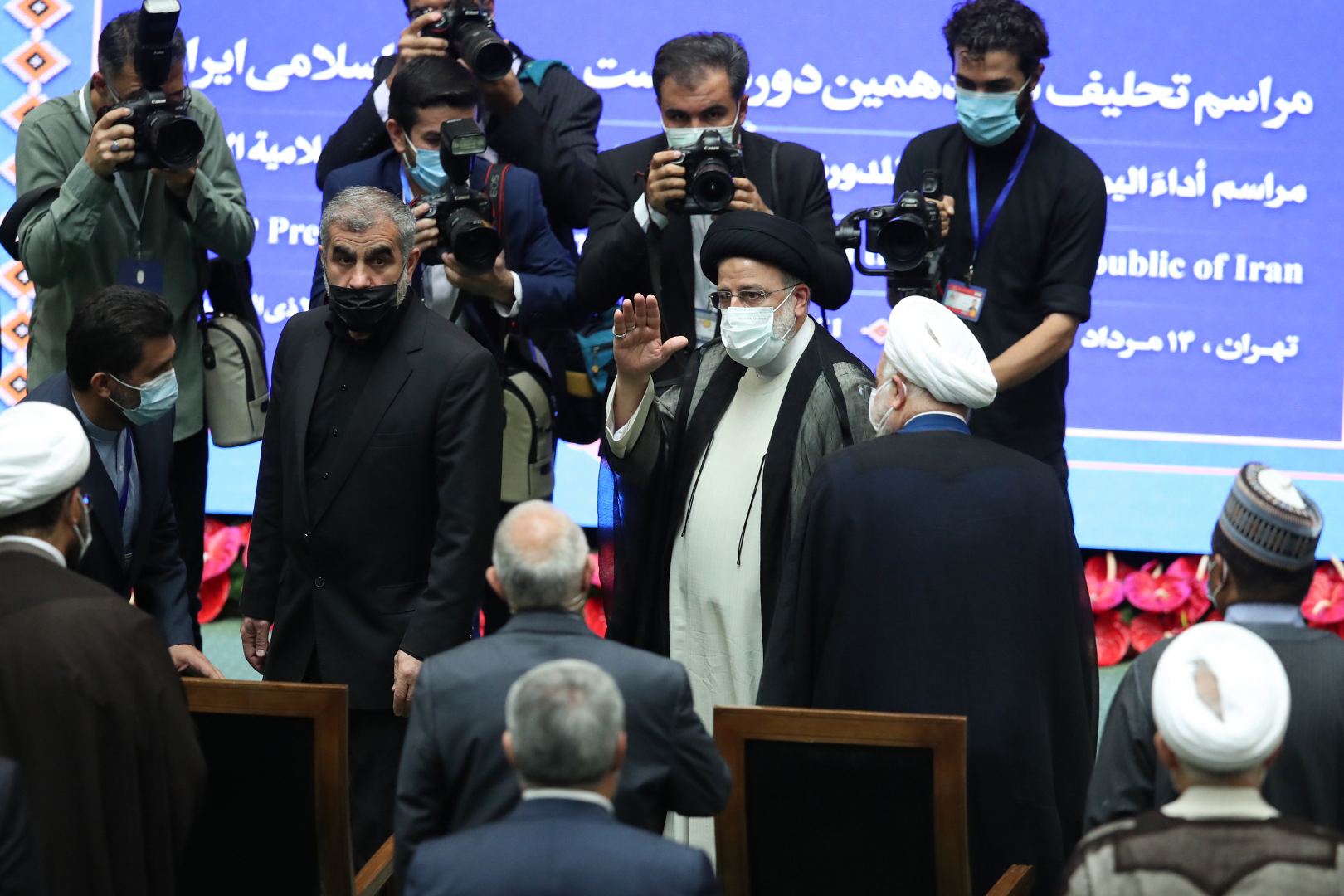 Состоялась инаугурация новоизбранного президента Ирана (ФОТО)