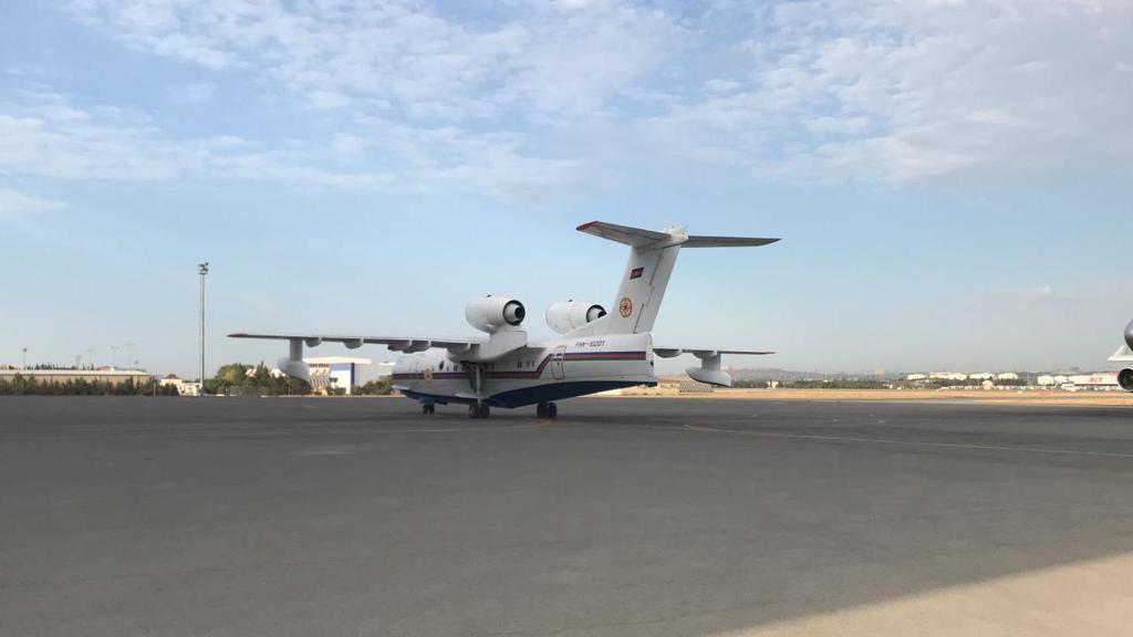 Азербайджанский самолет-амфибия BE-200ЧС отправлен в Турцию (ФОТО)