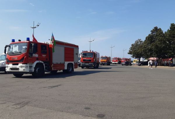 Третья группа пожарно-спасательных сил МЧС Азербайджана прибыла в Турцию (ФОТО/ВИДЕО)
