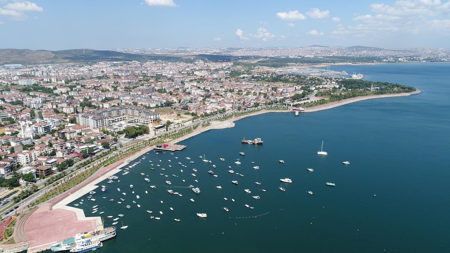 Обнародована перевалка автомобилей между турецким портом Тузла и итальянским Триестом