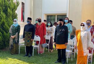 Flag Raising Ceremony in conjunction with the 54th ASEAN day (PHOTO)