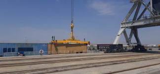 Азербайджанский ж/д оператор приступил к транспортировке контейнеров из Китая в Турцию (ФОТО) - Gallery Thumbnail