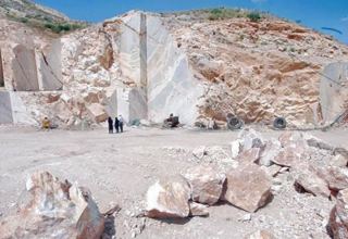 Azerbaijan cuts import of mining products from Turkey