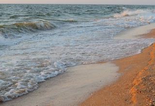 Обнародован список загрязненных пляжей Абшерона