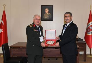 Azerbaijan's Defense Minister meets with Chief of General Staff of Turkish Armed Forces
