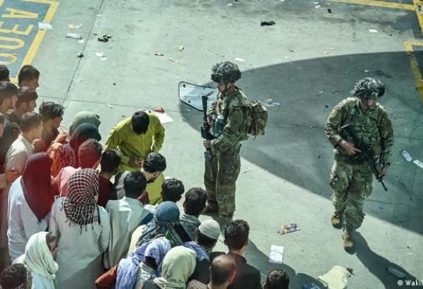 США изучат возможность эвакуации афганцев на военные базы за рубежом