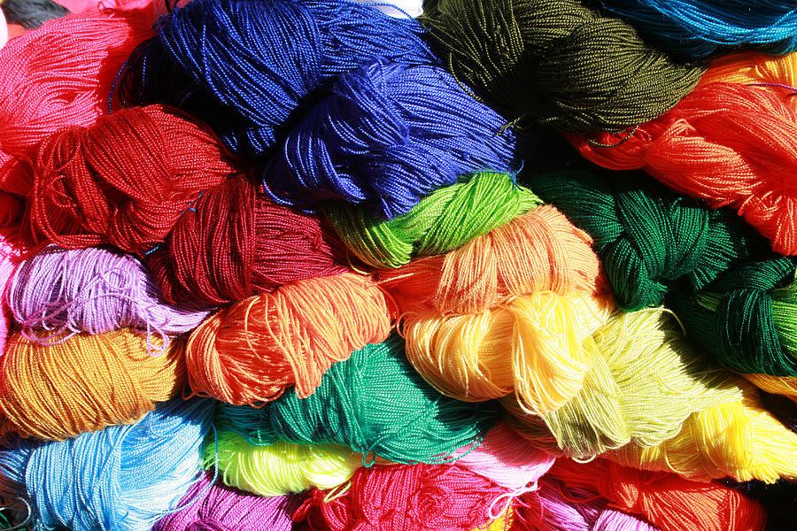 Iran eyes to export colored wool