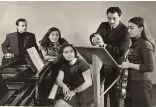 Уникальные фотографии из 100-летней истории Бакинской музыкальной академии (ФОТО)