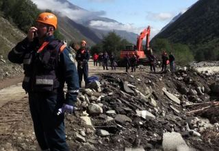 Около 15 туристов эвакуировали на Карадахской теснине в Дагестане (Обновлено)