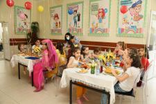 Фонд Гейдара Алиева организовал развлекательную программу для воспитанников детских домов и пожилых (ФОТО)